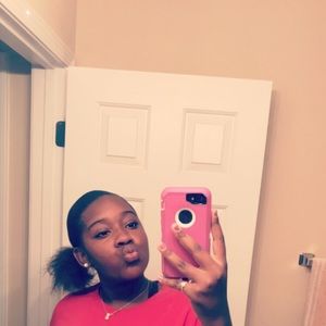 Meet your Posher, Aniah